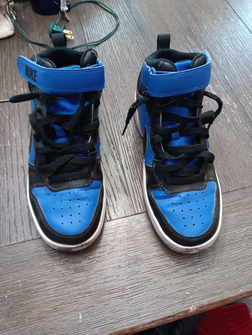 Boys Size 5. Nike Mid-Top Sneakers - Blue & Black